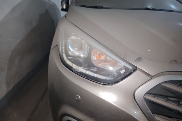 Used Hyundai ix35 2013 2.0L Automatic Two-Wheel Drive Smart GLS China IV Standard
