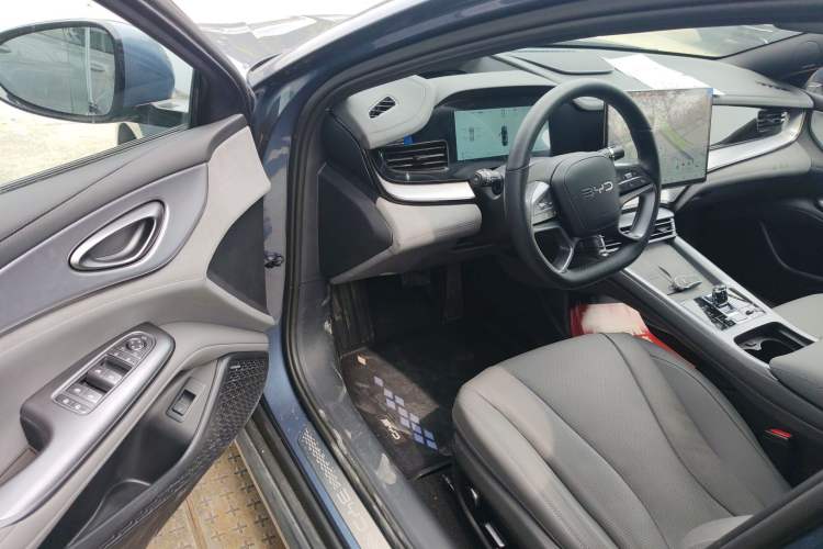 Used BYD Seal 07 DM-i 2025 Intelligent Driving Version DM-i 1.5L 125 km Prestige Edition Driver Seat