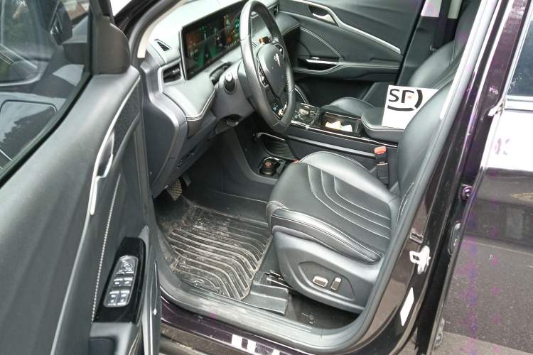 Used NETA U 2022 Zhi400 Pro Ternary Lithium
