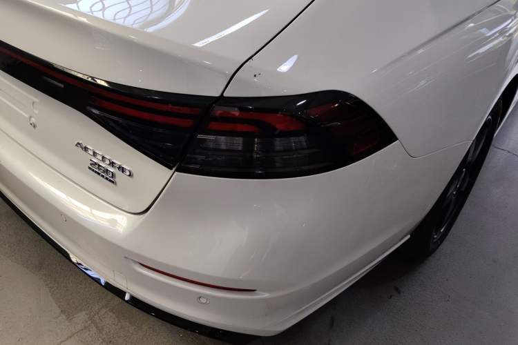 Used Honda Accord 2025 Sport Series 260TURBO Luxury Edition Right Rear Taillight