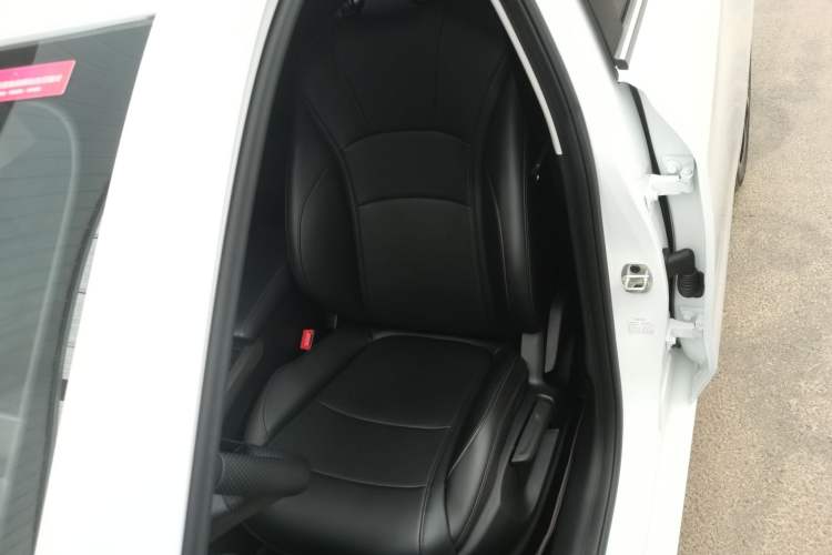 Used Roewe i5 2023 1.5L CVT Luxury Edition