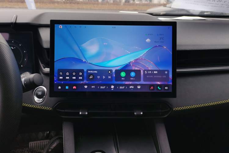 Used Lynk & Co 03 2023 2.0TD DCT JingPro
