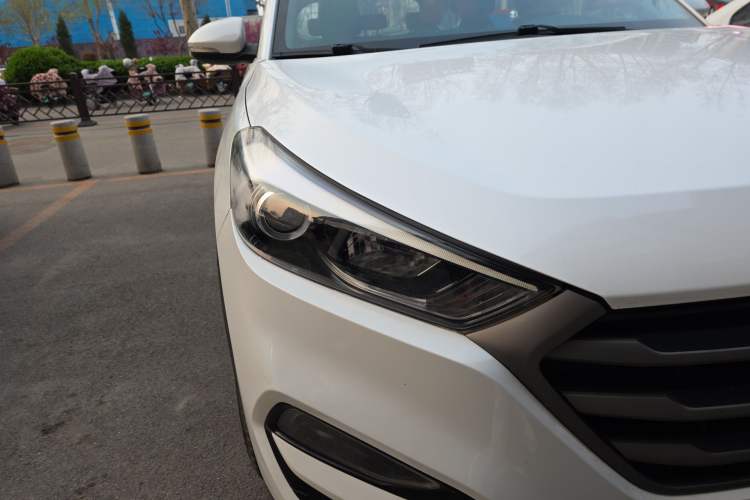 Used Hyundai Tucson 2015 1.6T Dual-Clutch Two-Wheel-Drive Smart Model
