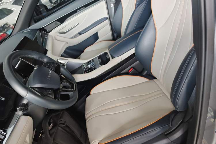 Used BYD Song PLUS New Energy 2023 Champion Edition DM-i 110KM Flagship Model