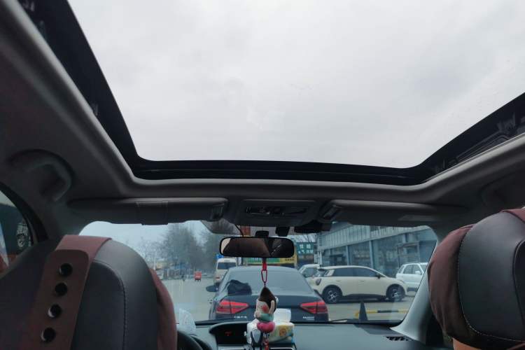 Used Subaru Forester 2015 2.0i Special Edition Commemorative Model
