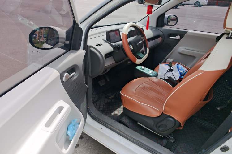 Used CHANGAN NEVO Lumin 2022 155 km – Refreshingly Sweet Edition
