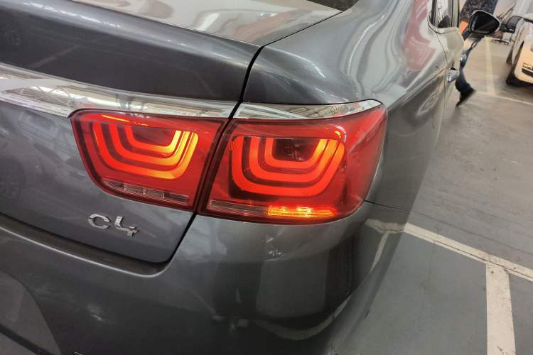 Used Citroen C4 Sega 2016 1.6L Automatic Luxury Model Exterior 3