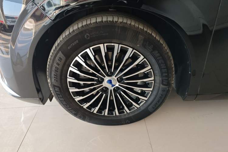 Used Denza D9 2024 DM-i 980 Four-Wheel Drive Prestige Model