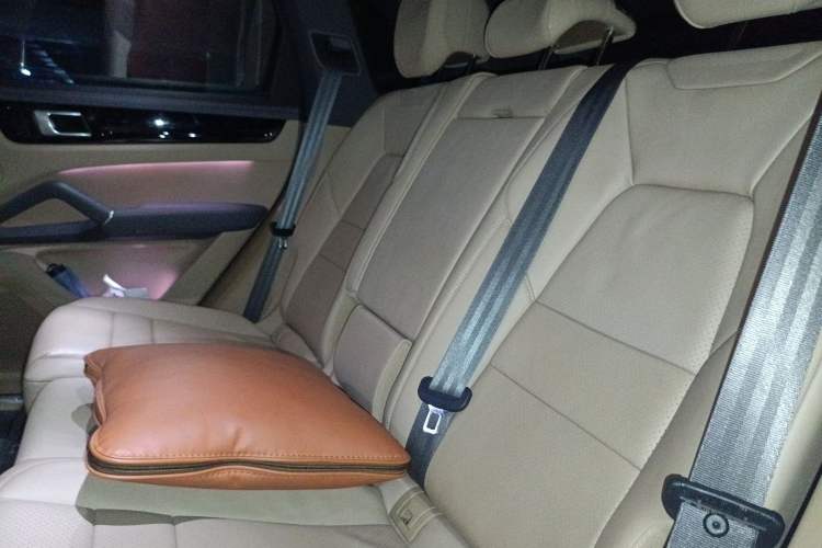 Used Porsche Cayenne 