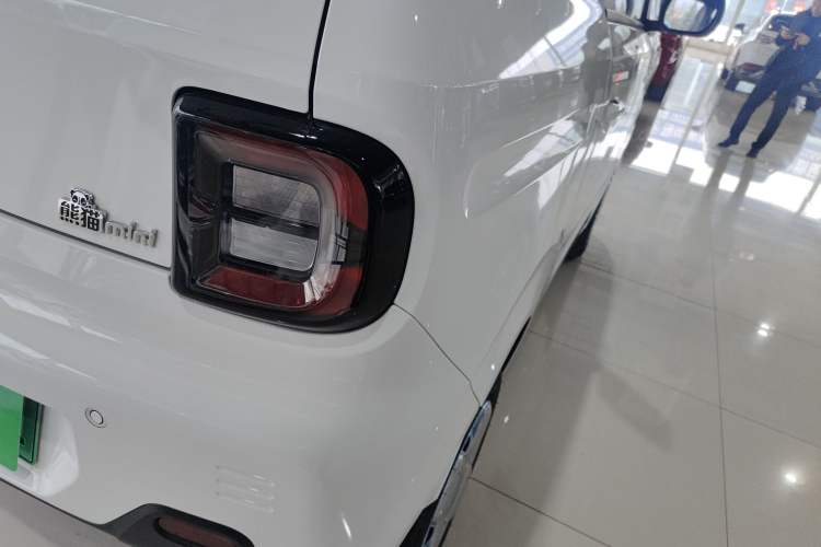 Used Geely Galaxy Panda 2024 Panda Mini 200km Endurance Bear