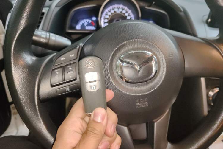 Used Mazda CX-4 2016 2.0L Automatic 2WD Blue Sky Dynamic Leather Edition
