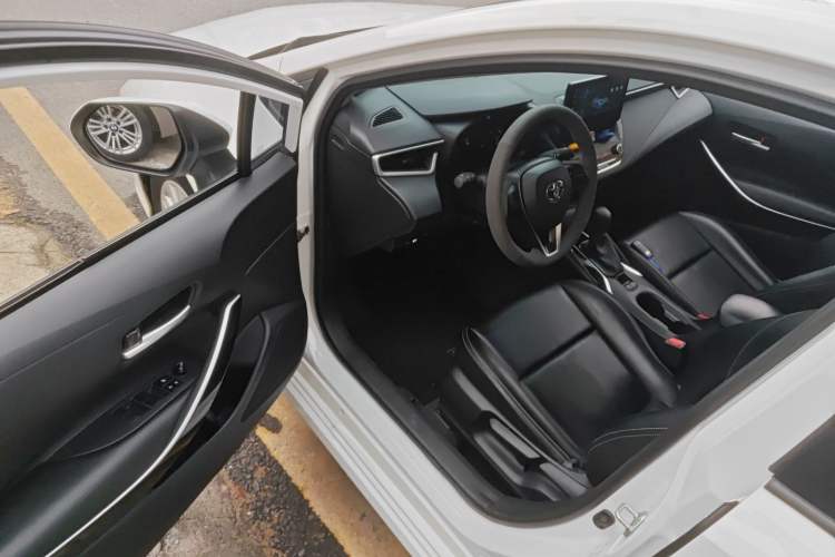 Used Toyota Corolla 2023 1.8L Smart Electric Hybrid Dual-Motor Pioneer Edition