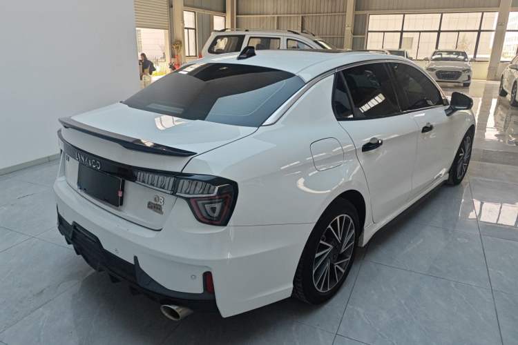 Used Lynk & Co 03 2022 2.0TD DCT GenioPlus