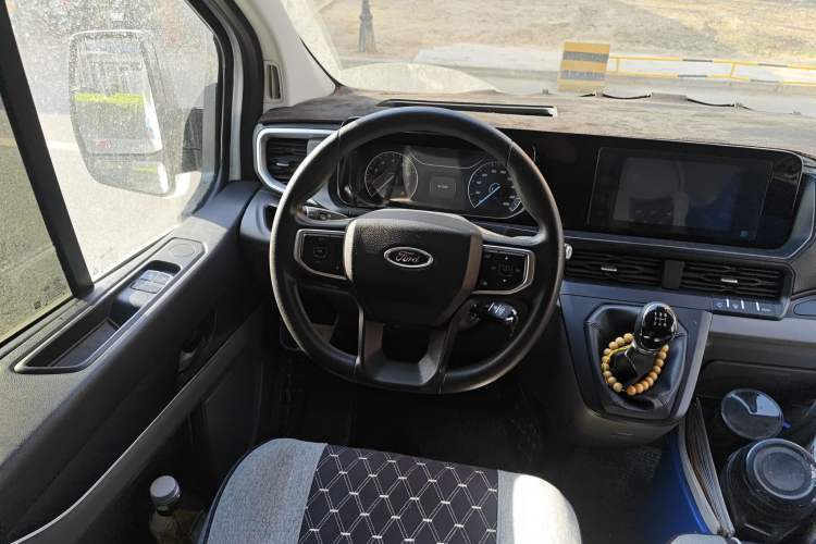Used Ford Transit 2023 2.0T Gasoline Manual-Transmission Multi-Purpose Commercial Vehicle Mid-Drive Mid-Roof 5/6 Seats Steering Wheel