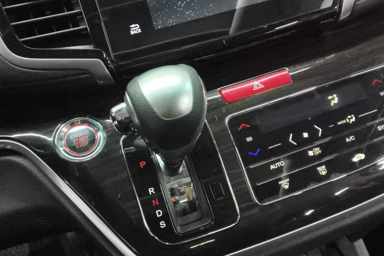 Used Honda Odyssey 2018 2.4L Smart Edition
