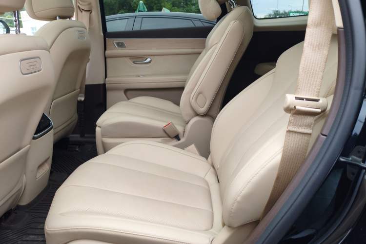 Used Hima AITO M7 2024 1.5T Intelligent Driving 4WD Ultra Version 6 Seats