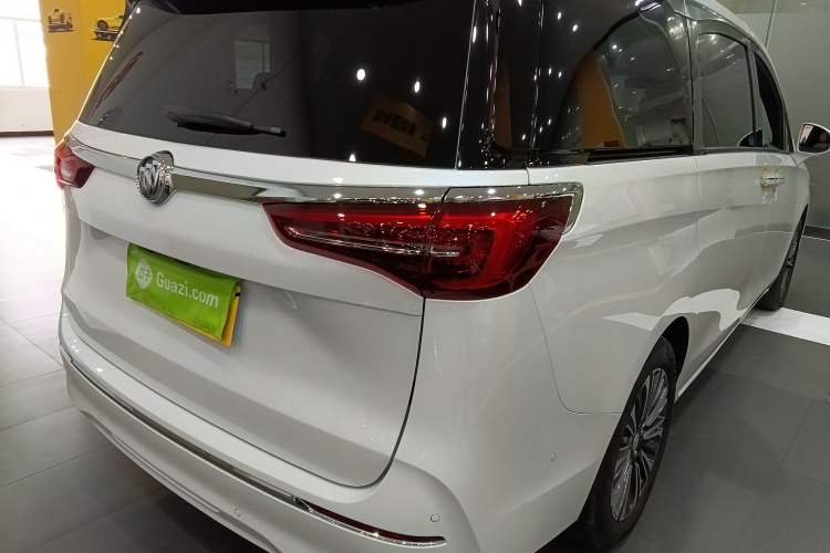 Used Buick GL8 2022 ES Land Cruiser 653T Luxury Model