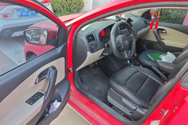 Used Volkswagen Polo 2013 1.6L Automatic Comfort Edition