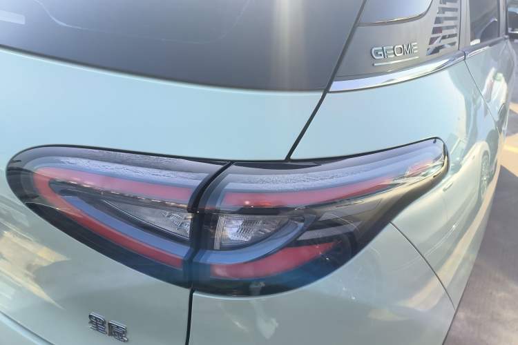 Used Geely Galaxy Geome 2025 UP 410km Exploration+ Edition