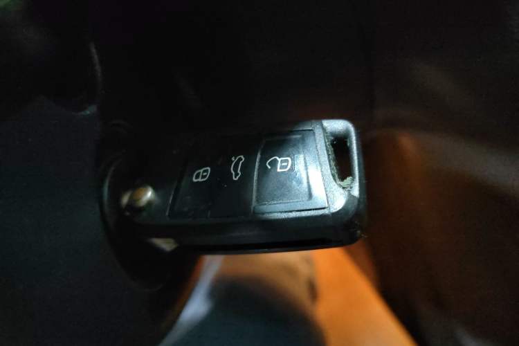 Used Skoda Octavia 2018 Station Wagon TSI280 DSG Luxury Edition Vehicle Key