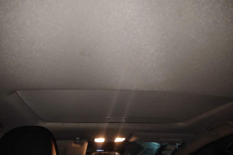 Used Honda Jade 2014 1.8L Automatic Comfort Elite Version 5 Seats