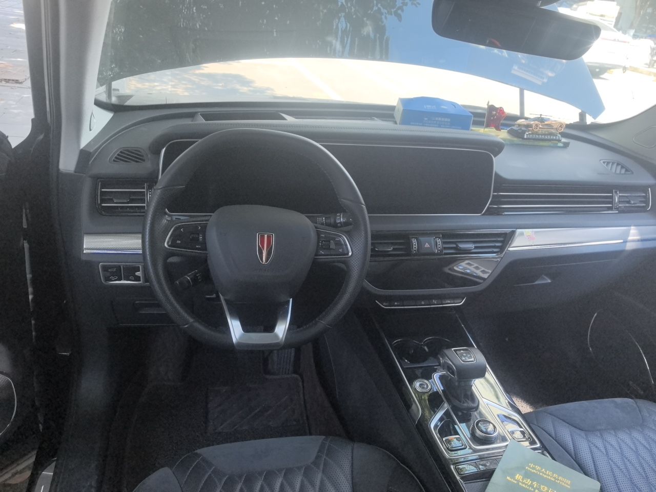 Hongqi HS5 2022 Facelifted Version 2.0T Smart Connect Flagship All-Wheel-Drive Edition — снимка 10