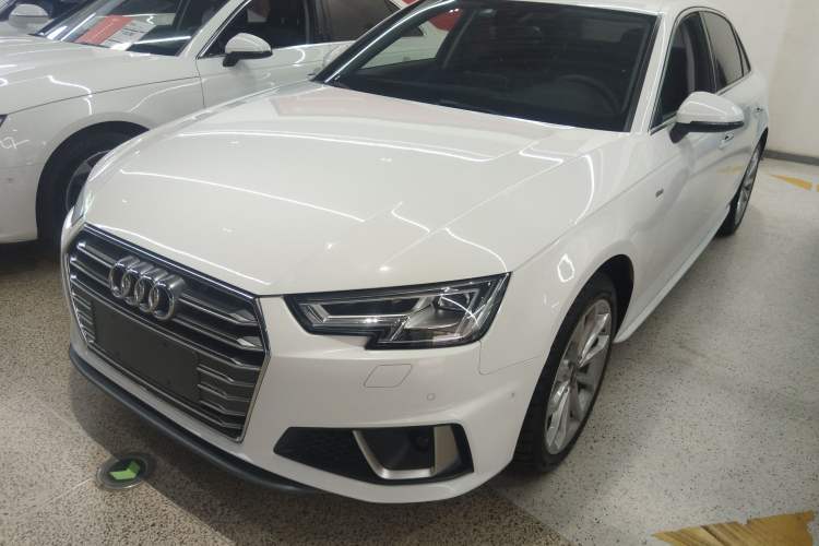 Used Audi A4L 2019 40 TFSI Fashion Version China V
