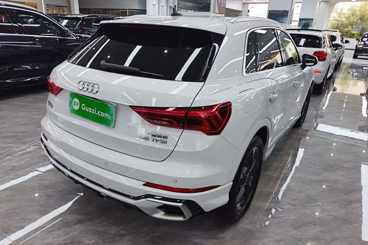 Used Audi Q3 2024 35 TFSI Fashion Dynamic Edition