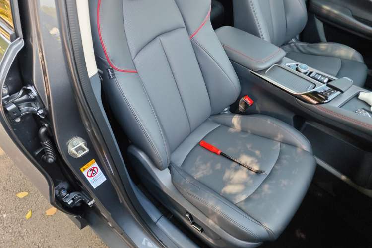 Used CHANGAN UNI-T 2020 1.5T Flagship Version
