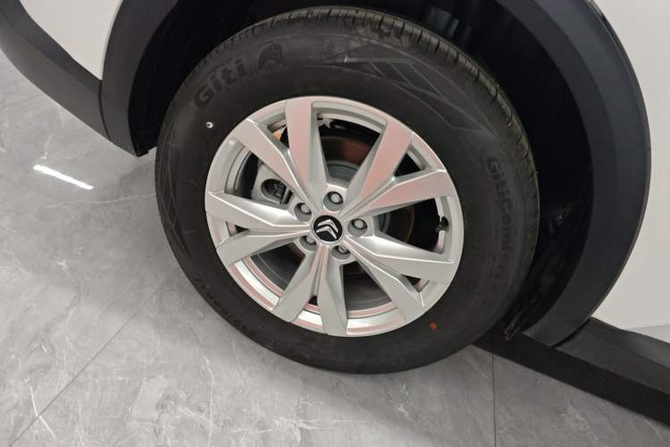 Used Citroen C5 X 2025 Model 1.6T Overseas Edition
