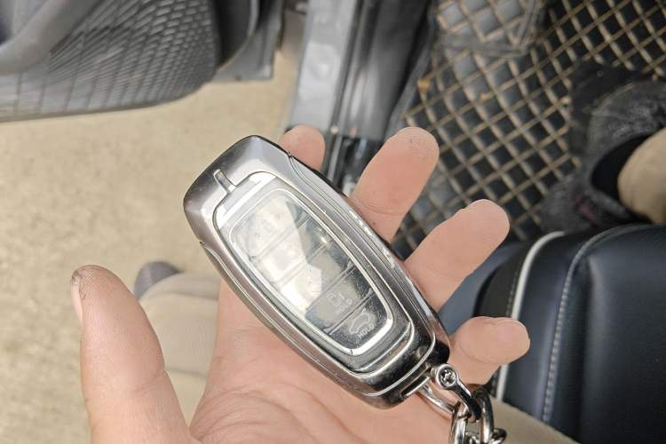 Used Hyundai Custo 2022 270TGDi Smart Luxury Flagship Edition TOP Vehicle Key