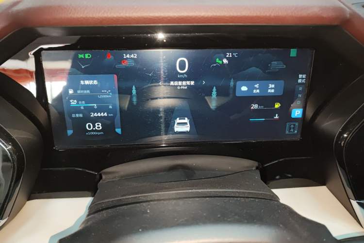 Used Geely Auto Monjaro L 2021 2.0TD DCT EVO Two-Wheel Drive Smart Luxury Version
