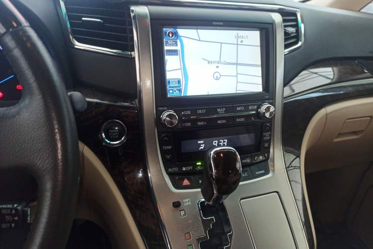 Used Toyota Alphard 2012 3.5L Luxury Edition