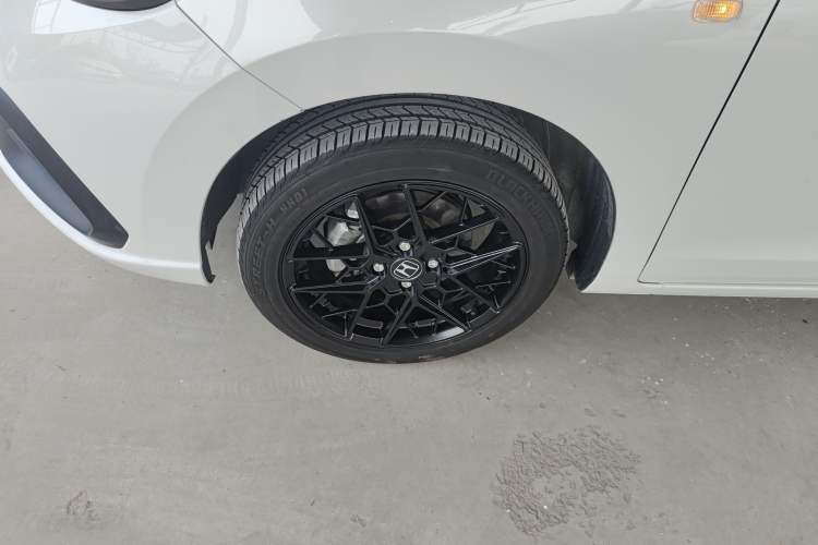 Used Honda Fit 2023 1.5L CVT Trend Edition Left Front Wheel Hub