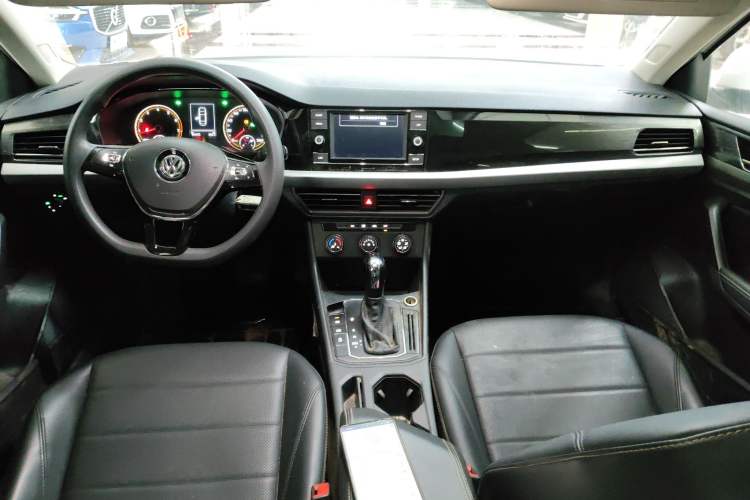 Used Volkswagen Lavida 2019 1.5L Automatic Comfort Edition China VI Standard