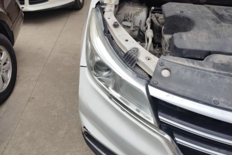 Used Baojun 730 2019 1.5L Manual Fashion Model 7-seater National V
