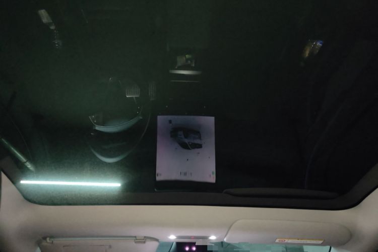 Used Tesla Model Y 2025 Rear-Wheel-Drive Version
