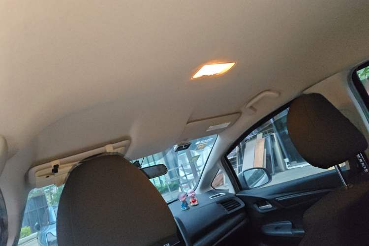 Used Honda Fit 2014 1.5L LX CVT Comfort Model Headliner