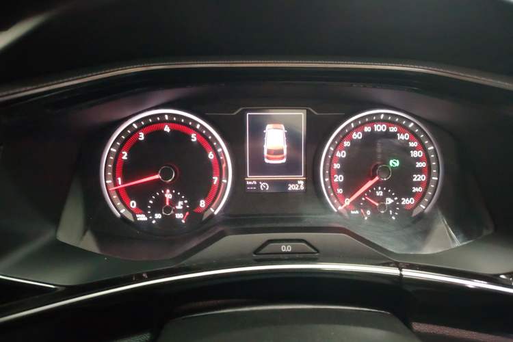 Used Volkswagen Tayron 2021 280TSI Two-Wheel Drive Luxury Smart Connectivity Version