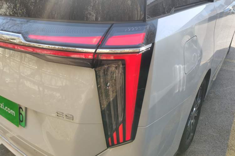 Used GAC Trumpchi E9 2023 E9 MAX Exterior 6