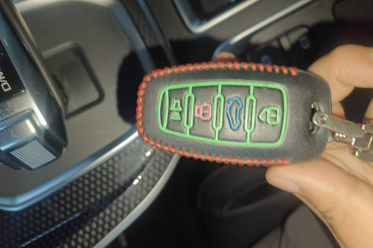 Used Haval M6 2023 PLUS 1.5T DCT Luxury Smart Connectivity Model Vehicle Key