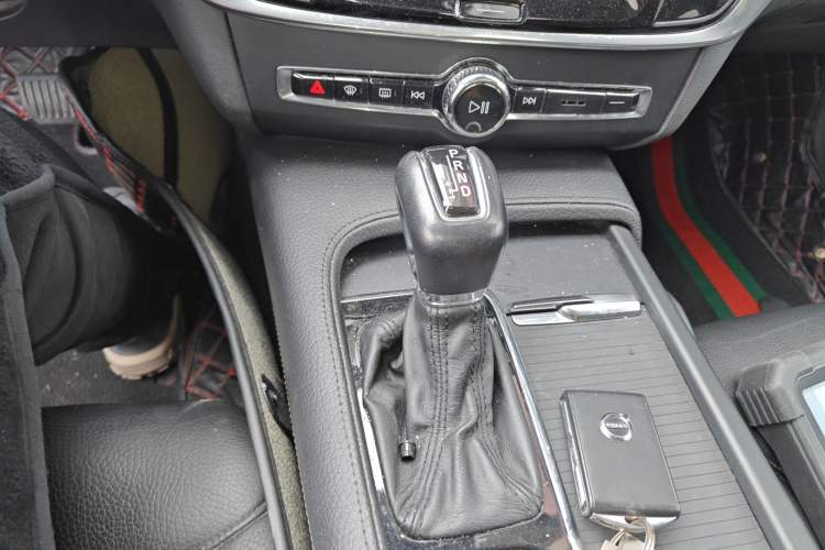 Used Volvo S90 2017 T4 Zhiyi Edition