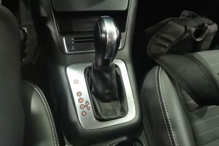 Used Volkswagen Tiguan L 2017 300TSI Automatic Two-Wheel Drive Silk Road Luxury Edition