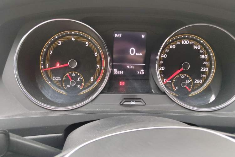 Used Volkswagen Tiguan L 2020 330TSI Automatic Two-Wheel Drive Luxury Edition China VI Standard