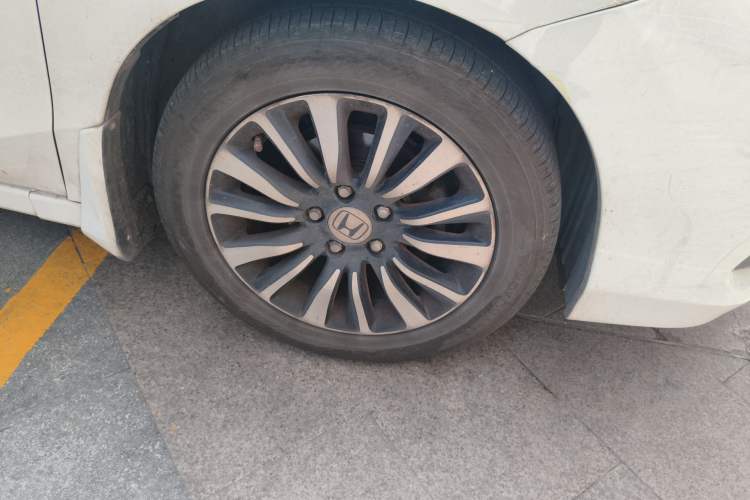 Used Honda Crider 2013 1.8L automatic comfort version