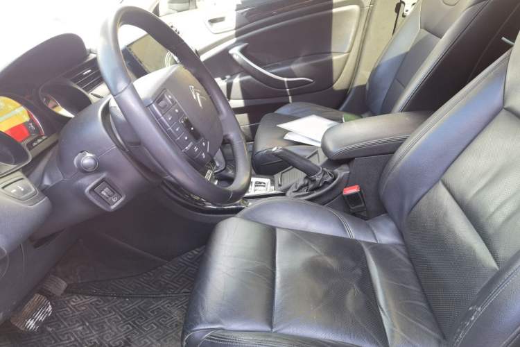 Used Citroen C5 2013 2.0L Automatic Luxury Model
