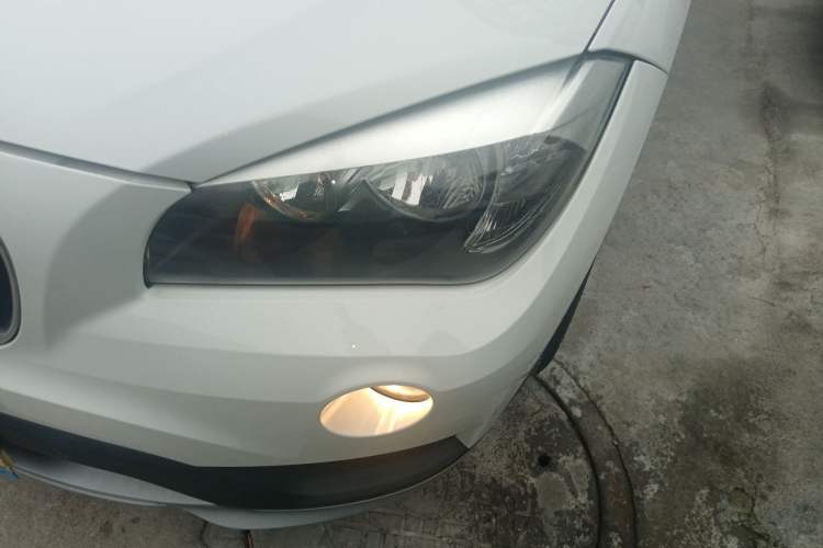 Used BMW X1 2014 sDrive18i Fashion Model Left Front Headlight