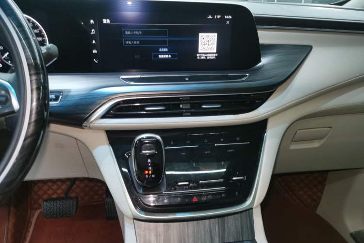 Used Buick GL8 2021 ES Landtrek 653T Comfort Edition