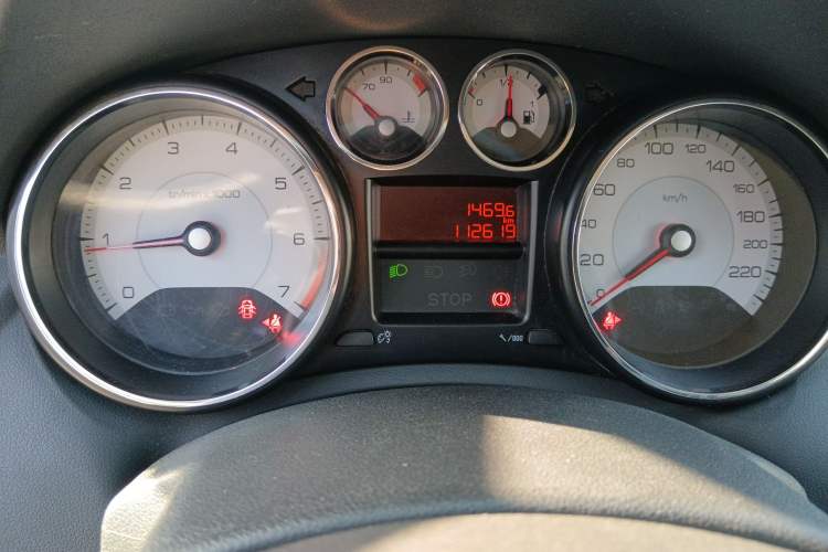 Used Peugeot 308 2014 Enjoy Edition Classic 1.6L Manual YouShang Model