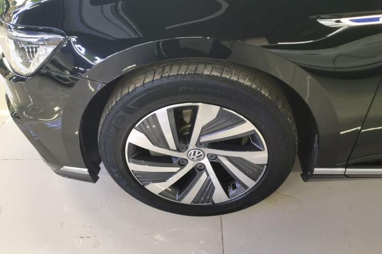 Used Volkswagen Magotan GTE Plug-in Hybrid 2020 GTE Luxury Model Exterior 4